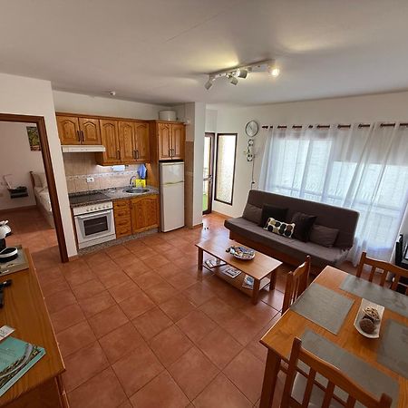 Apartamento Brisas Del Sur - Oasis Tenerife Sur Playa de San Juan  Bagian luar foto