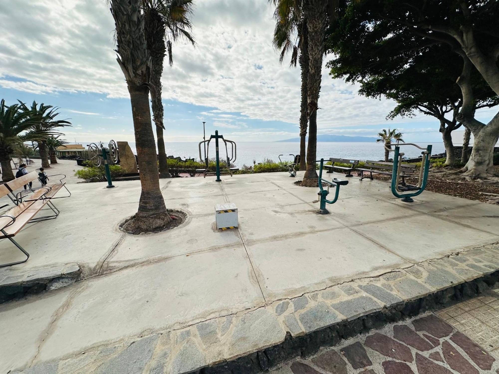 Apartamento Brisas Del Sur - Oasis Tenerife Sur Playa de San Juan  Bagian luar foto
