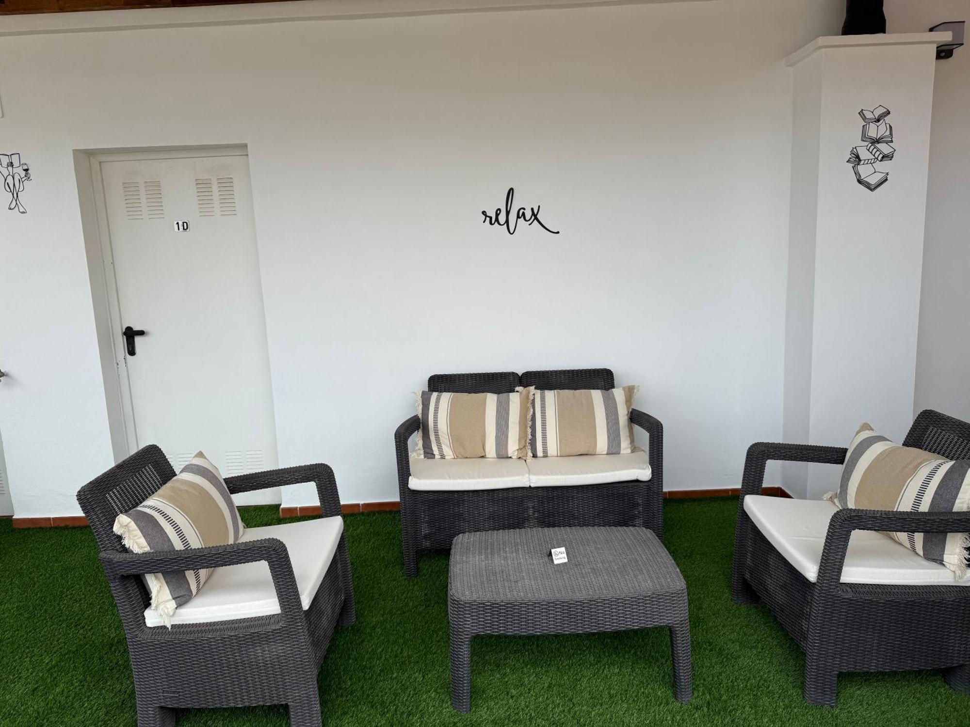 Apartamento Brisas Del Sur - Oasis Tenerife Sur Playa de San Juan  Bagian luar foto