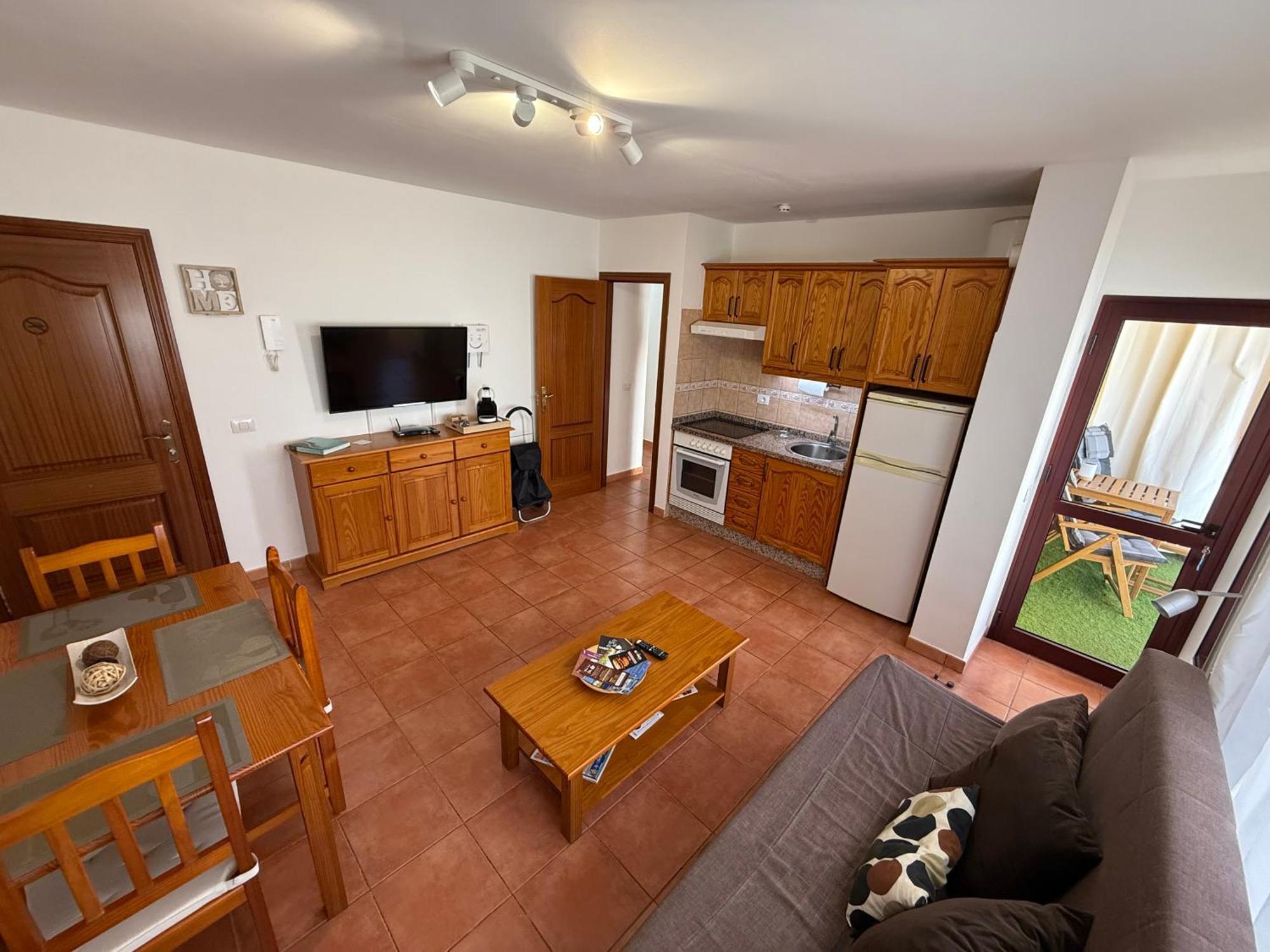 Apartamento Brisas Del Sur - Oasis Tenerife Sur Playa de San Juan  Bagian luar foto